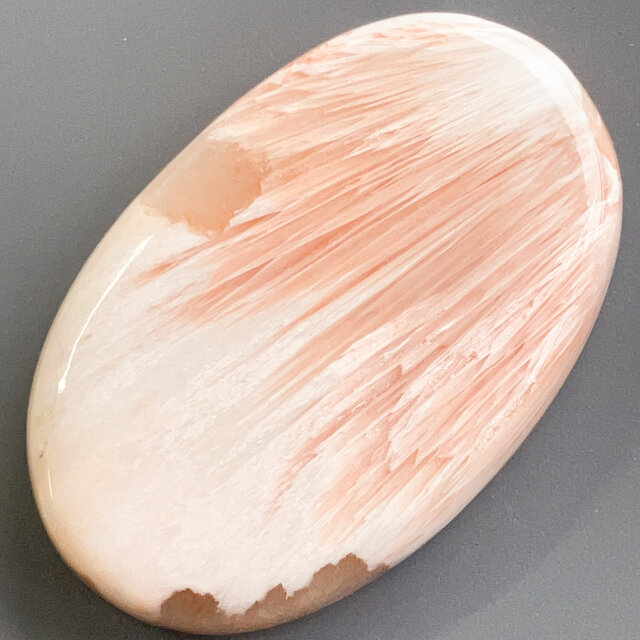 ピンクスコレサイト[159] 33x21mm 29Cts ルース ／天然石