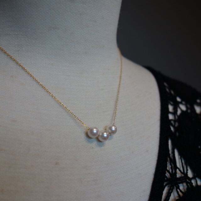 AKOYA three pearls necklace | iichi 日々の暮らしを心地よくする