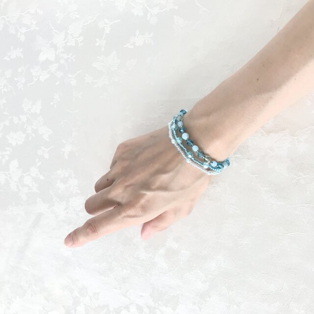 【❣️蘭❣️】ルビー翡翠のゴムブレスレット グラデーション 3連ゴムブレスレット ターコイズブルー | iichi 日々の