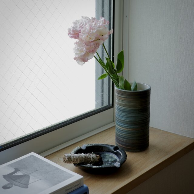 リーデル　アッシュトレイ花瓶にも Ceramic Ashtray | iichi 日々の暮らしを心地よくするハンドメイドや