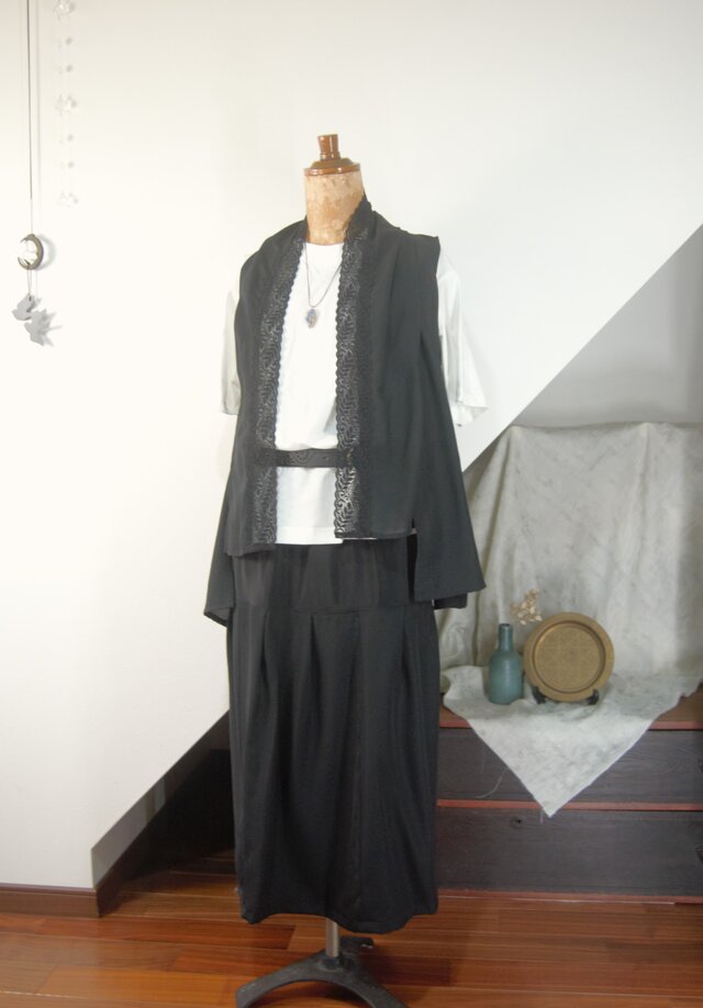 黒の絽のストールジレ 着物リメイク | iichi 日々の暮らしを心地よく