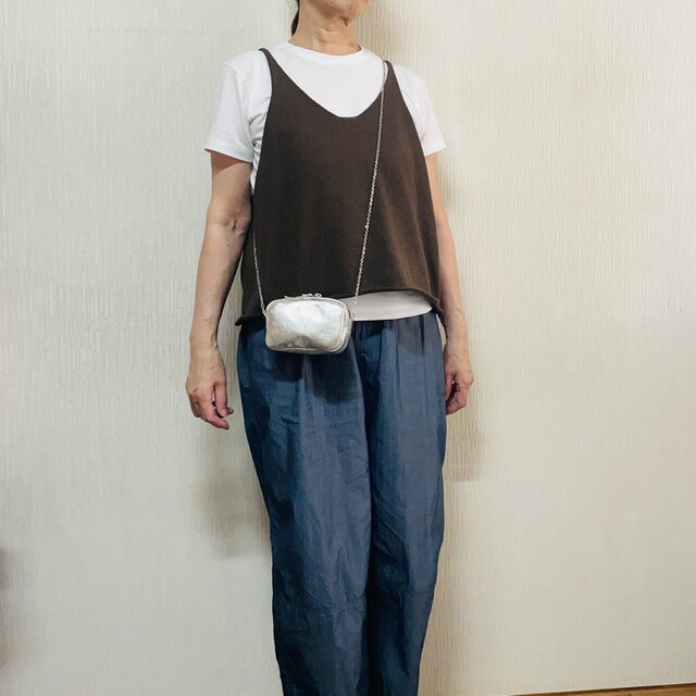 シルバーレザーのミニチェーンバッグ | iichi 日々の暮らしを心地よく