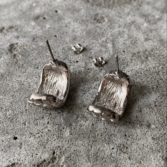 Vintage 90s-00s USA retro textured half hoop pierce | iichi 日々の
