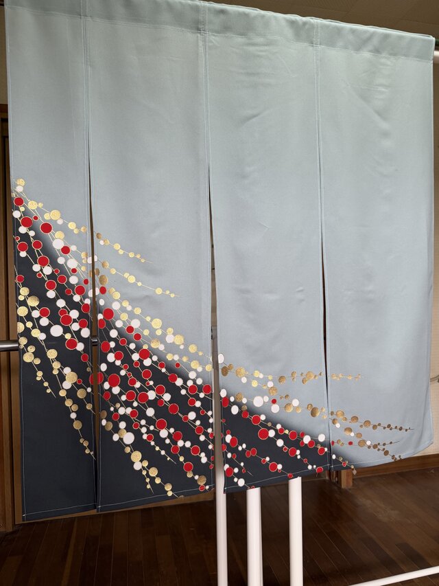 着物素材リメイク暖簾 | iichi 日々の暮らしを心地よくする