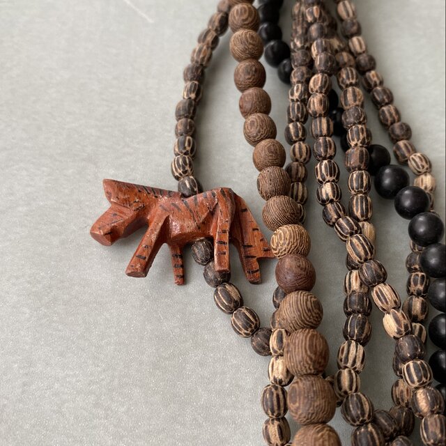 Vintage 70s-80s USA retro safari wood beads long necklace | iichi