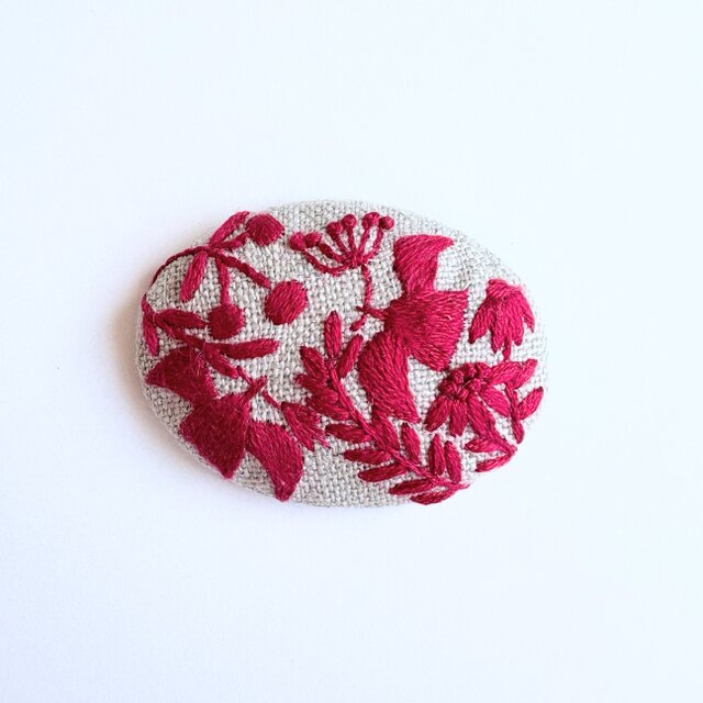 北欧風ことりと草花の刺繍ブローチ【hokuo】#504 | iichi 日々の暮らし