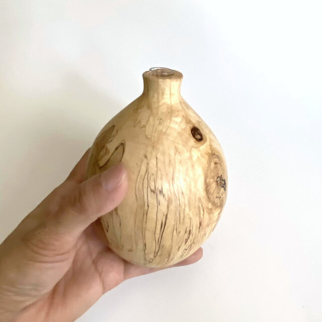 トチの木 フラワーベース （ふっくら） | iichi 日々の暮らしを