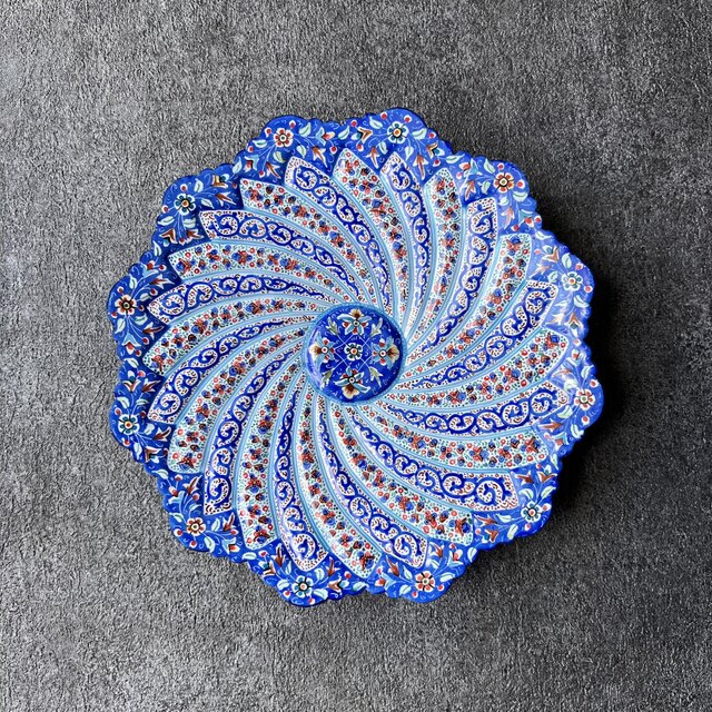 ペルシャのエナメル皿（ミーナーカーリー）飾り皿 Φ20cm 壁飾り