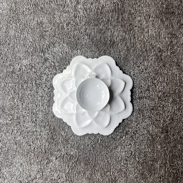 ペルシャのエナメル皿（ミーナーカーリー）飾り皿 アクセサリートレイ