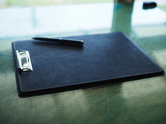 未使用品！ レザー バインダー クリップ ボード ネイビー ブルー 紺 青 黒 it-5c1f6deea277e-1200.jpg