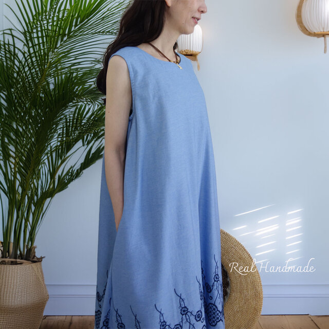 ネイビー透かしボタニカルレース刺繍ダンガリーコットンのバックリボン