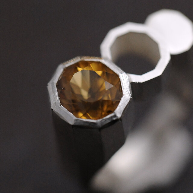 Stones Layout -Decagon Citrine- | iichi 日々の暮らしを心地よくする
