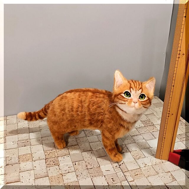 羊毛フェルト 猫 茶トラ猫 ねこ ネコ 猫フィギュア | iichi 日々の