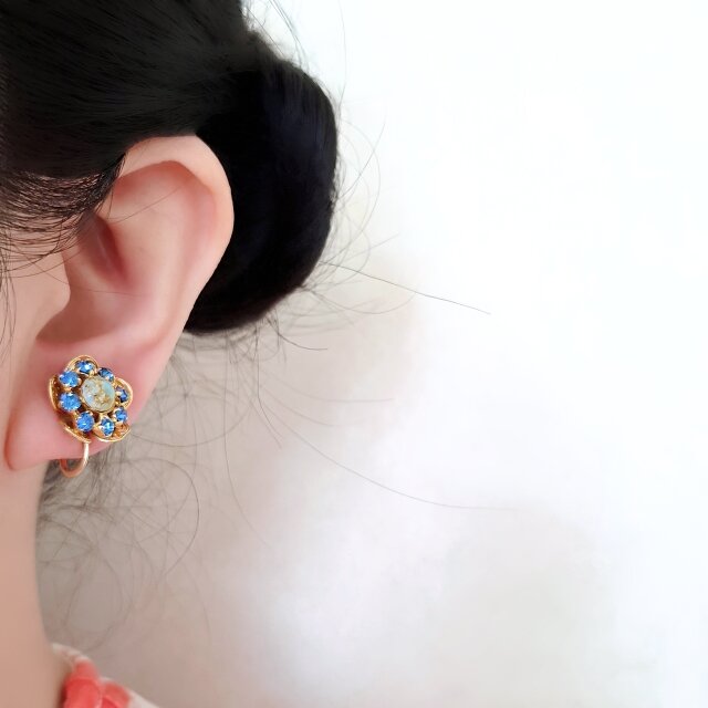 18K ヴィンテージ　イヤリング faux turquoise blue rhinestone flower ヴィンテージイヤリング