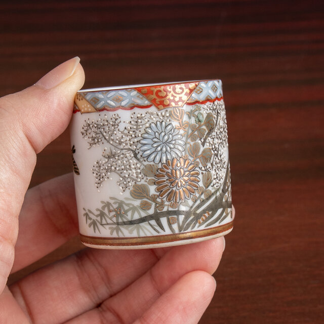 九谷焼 金襴手 雀菊花文筒向付 明治時代 | iichi 日々の暮らしを