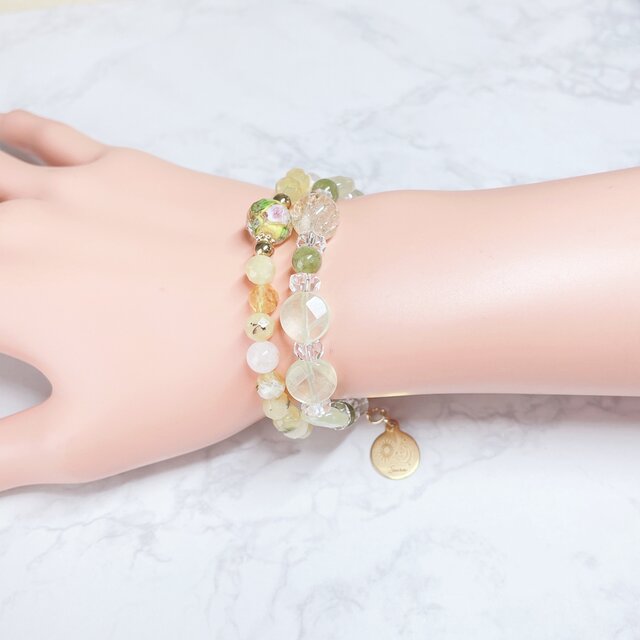 ✦ワケありな逸品✦一点限定！手元を華やかに彩る 薔薇の天然石