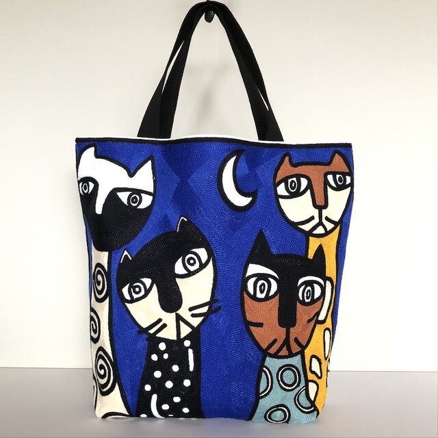 kazu227様専用 大きなトート 刺繍月夜の猫 青 受注製作 | iichi 日々の