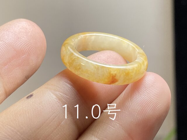L18-171 氷糯種 黄翡翠 11.0号 ミャンマー産天然 A貨 本翡翠 くりぬき