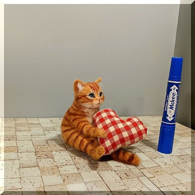 羊毛フェルト 猫 茶トラ猫 ねこ ネコ 猫フィギュア | iichi 日々の
