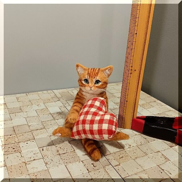 羊毛フェルト 猫 茶トラ猫 ねこ ネコ 猫フィギュア | iichi 日々の