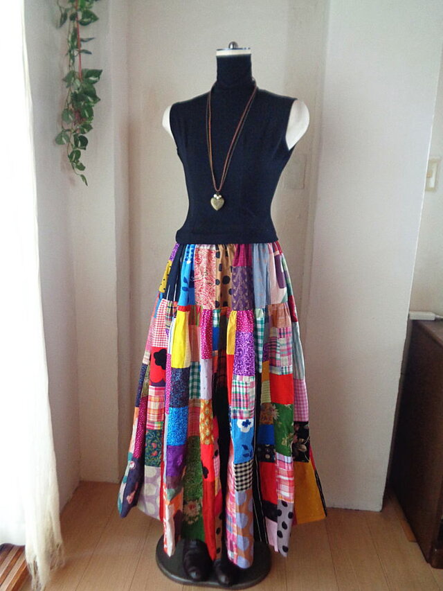 sold 絵画なパッチワーク♥true colors♥ボリュームギャザースカート