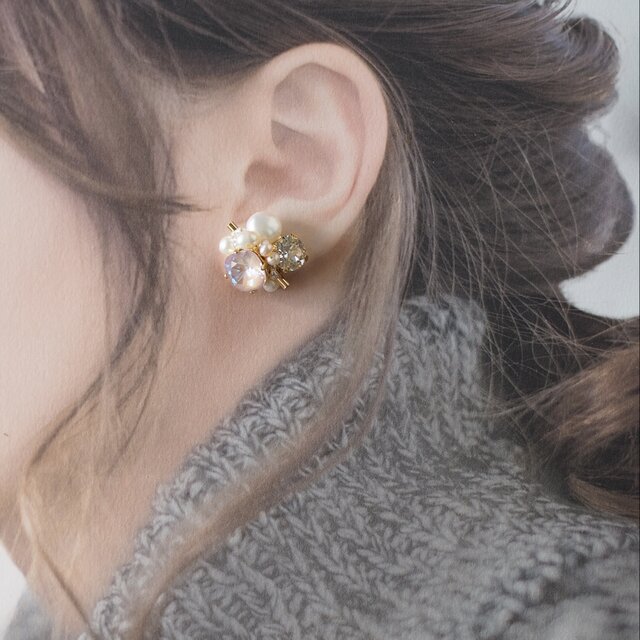 ピンク＊スワロフスキー×淡水パールのビジューピアス／イヤリング