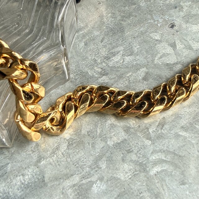 B169-ヴィンテージブレスレット U.S.A. 1980-90's Gold Heavy Curb