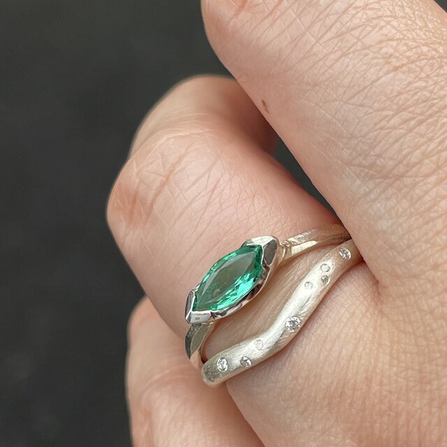 エメラルド 0.53ct マーキスカット シルバーSV925リング | iichi 日々