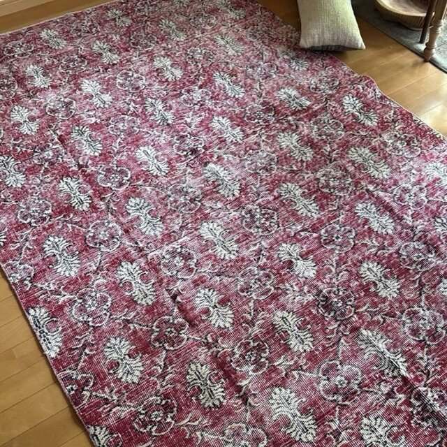 レア大判146×232 深みあるレッド 紋章×ボタニカル トルコヴィンテージ