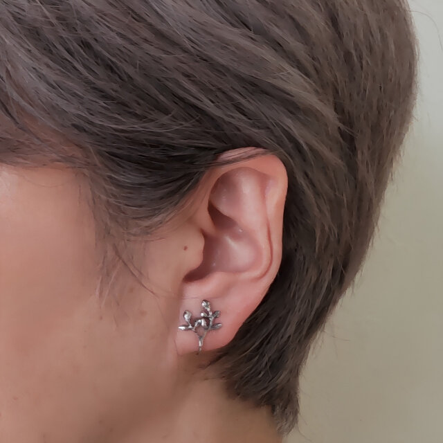 UZURI | <Botanical> Clip-on Earrings - 木漏れ日 - | iichi 日々の