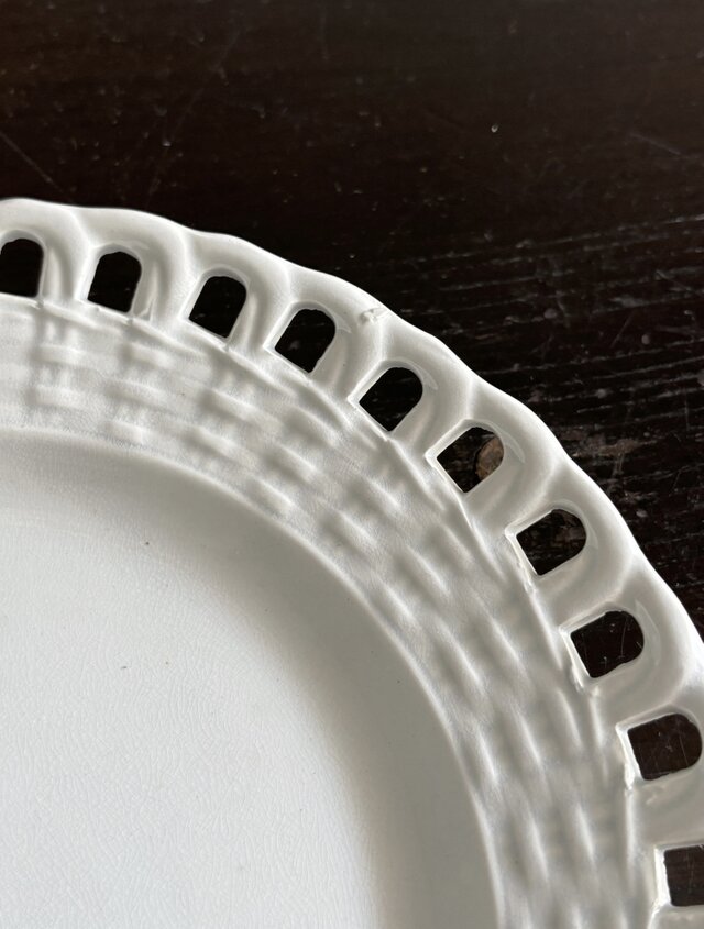 クレイユモントロー　パニエ　プレート　１９世紀　ホワイト　フランスアンティーク Creil&Montereau パニエ皿 平皿 クレイユモントロー クレイユエ
