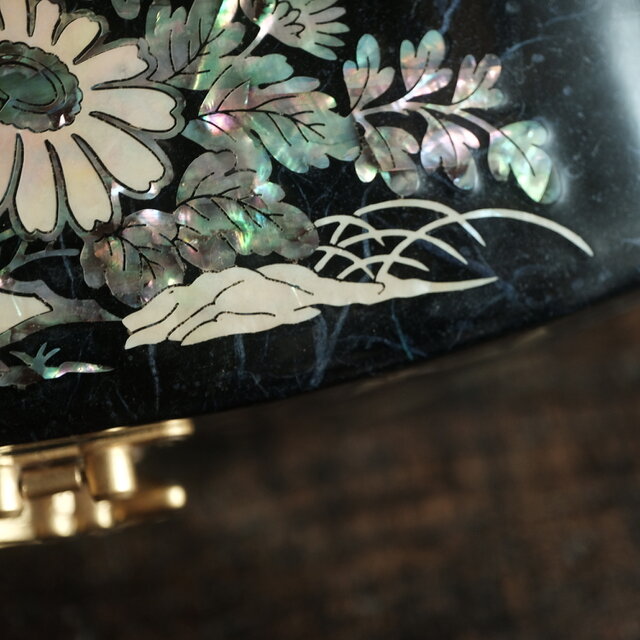 螺鈿細工で素敵◇花と蝶々 ジュエリーボックス 韓国 retro vintage