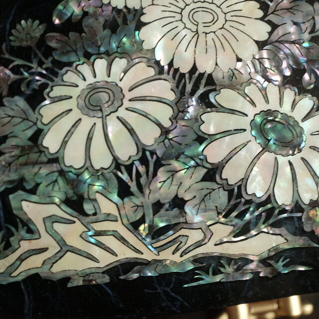 螺鈿細工で素敵◇花と蝶々 ジュエリーボックス 韓国 retro vintage