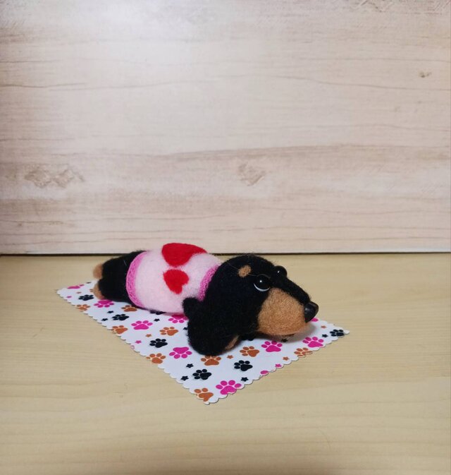 羊毛フェルト ミニチュアダックスフンド | iichi 日々の暮らしを