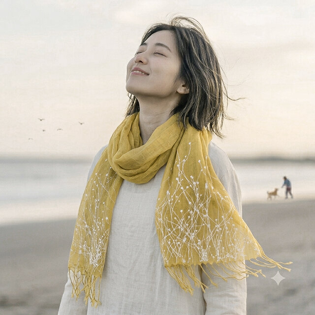 草木染めリネンストール｜Wild Meadow｜Soft Mustard | iichi 日々の