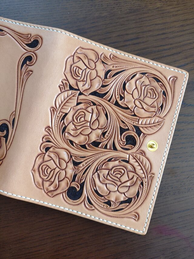 薔薇のノートカバー　a6 　レザーカービング 薔薇のノートカバー 手帳カバー レザーカービング | iichi 日々の