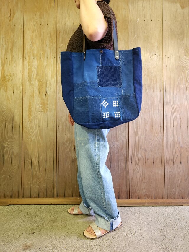 藍染めパッチワークトートバッグ | iichi 日々の暮らしを心地よくする