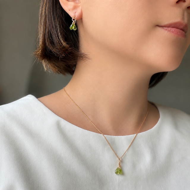 ペリドット3粒ネックレス｜14Kgf｜8月誕生石｜天然石 ー Three Peridot