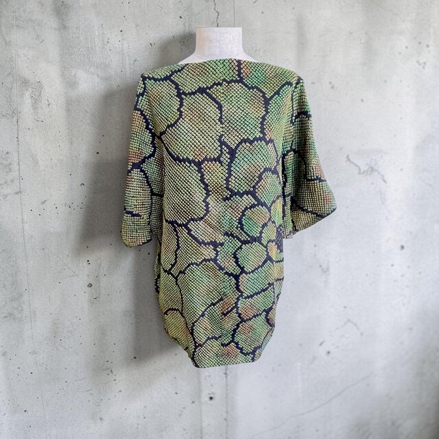 着物リメイク 総絞り 羽織 Tシャツ | iichi 日々の暮らしを心地よく