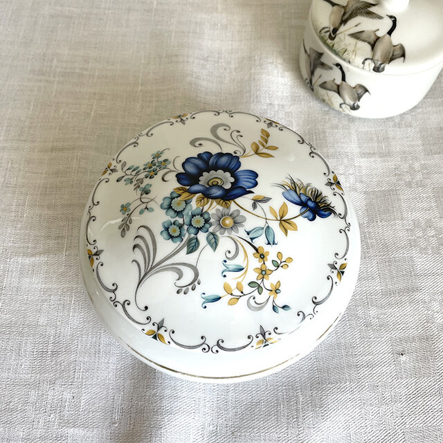 リモージュボンボニエール ボンボニエール 植物柄 ボタニカル 青い花 リモージュ LIMOGES お菓子