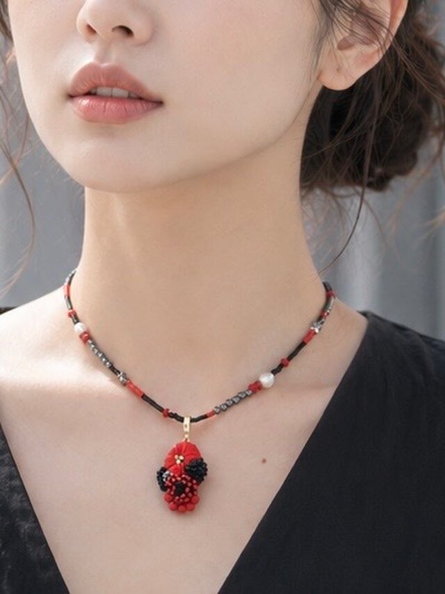 黒と赤のビーズネックレス Black&Red 3wayブローチネックレス｜ビーズネックレス｜淡水パール
