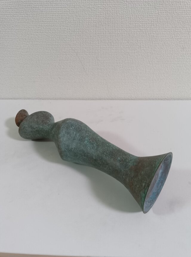 古銅　花瓶　一輪挿 高さ14cm 時代物 純銅1輪挿 ヴィーナス (一点物) | iichi 日々の暮らしを心地よくする