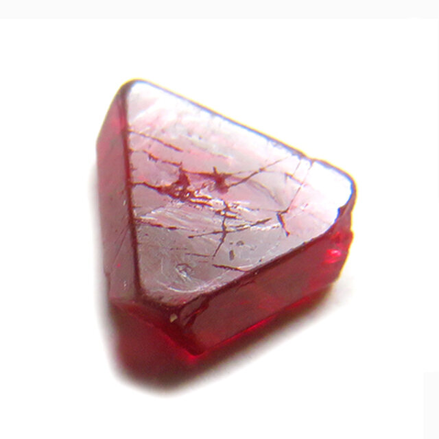 特選一点物】レッドスピネル 原石結晶（スピネル式双晶/マクレ・8月