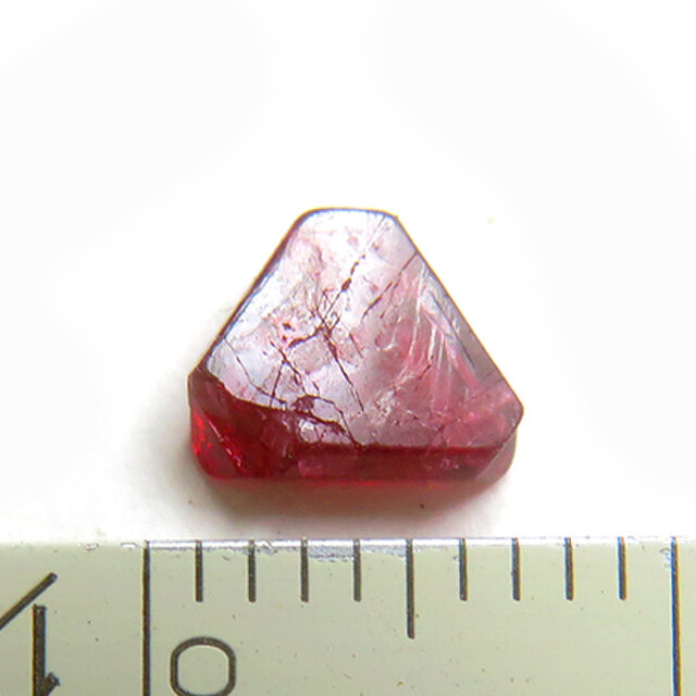1229g ♥ スピネル 8月誕生石 尖晶石 原石 天然石 未加工 1点もの