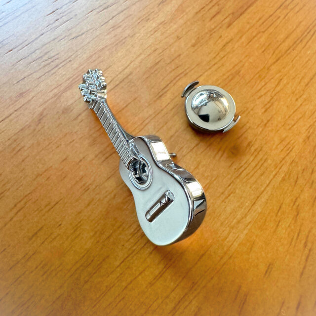 銀製アコースティックギター】シルバー楽器 acoustic guitar