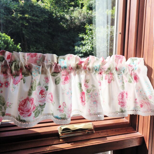 北欧ヴィンテージ　マルチカバー　テーブルクロス　カフェカーテン LECIEN（ルシアン）ローズガーデンFloral Collection Princess Rose