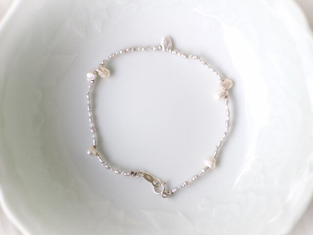pearl- 'beads line' bracelet | iichi 日々の暮らしを心地よくする