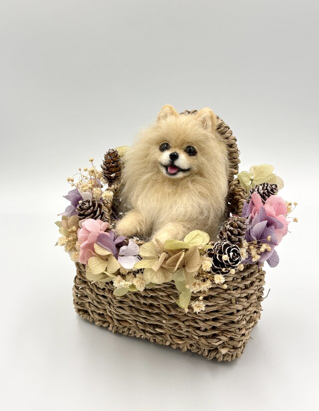 ポメラニアンのフラワーバスケット 羊毛フェルト Needle felted