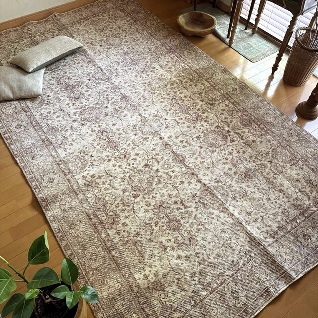 トルコ　ヴィンテージラグ　クリーム　グリーン　ブラウン　フローラル 超大判160×273ブラウン×グレージュ ボタニカル柄 トルコヴィンテージ
