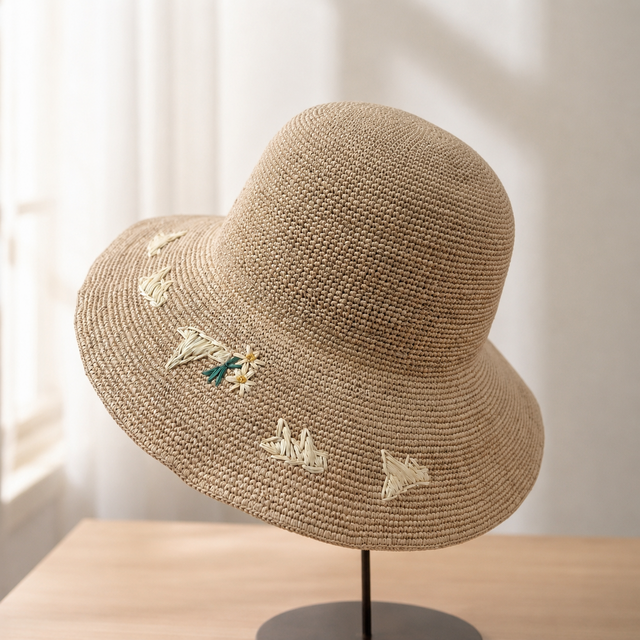 ヨットと草花刺繍のつば広ラフィアハット | iichi 日々の暮らしを